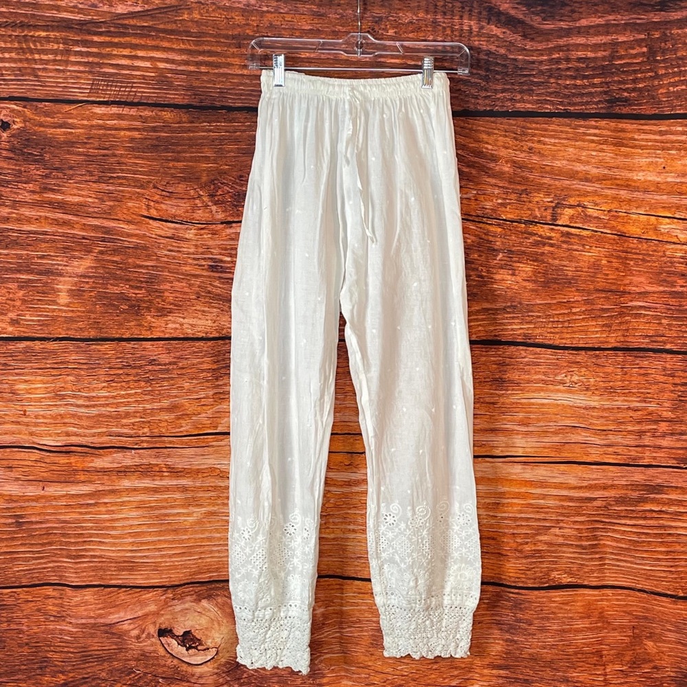 Elegant White Cotton Eyelet Trim Pajama Pants S